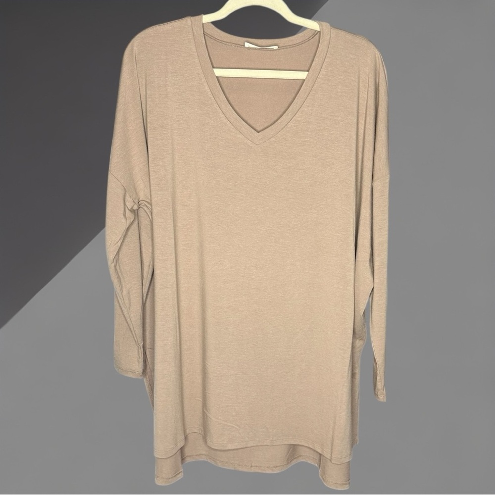 ZENANA Dolman Long Sleeve V-neck Side Slit Hi-low Hem Top | Ash Mocha